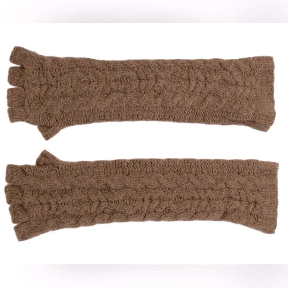 *Ralph Lauren Blue Label Caramel Cashmere Blend Cable Knit Fingerless Gloves